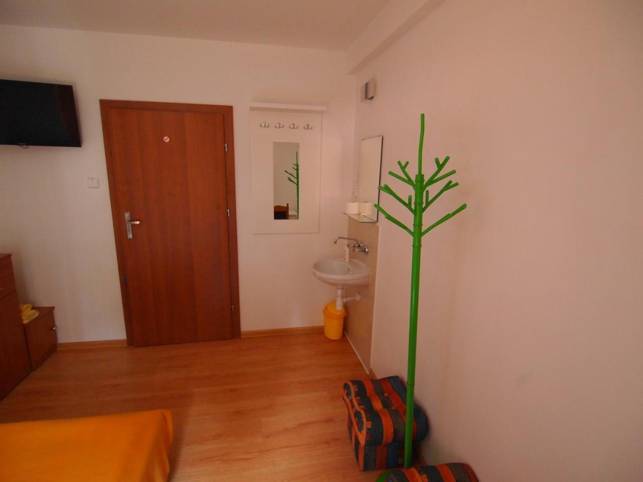 Zajazd Siodlo Hotel&Restauracja Kobyla Góra Zewnętrze zdjęcie